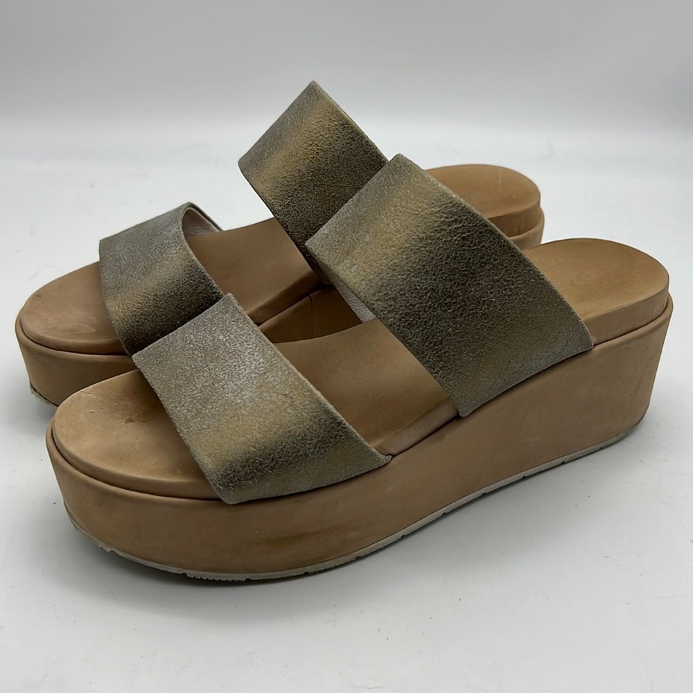 J /slides metallic Strappy sandals